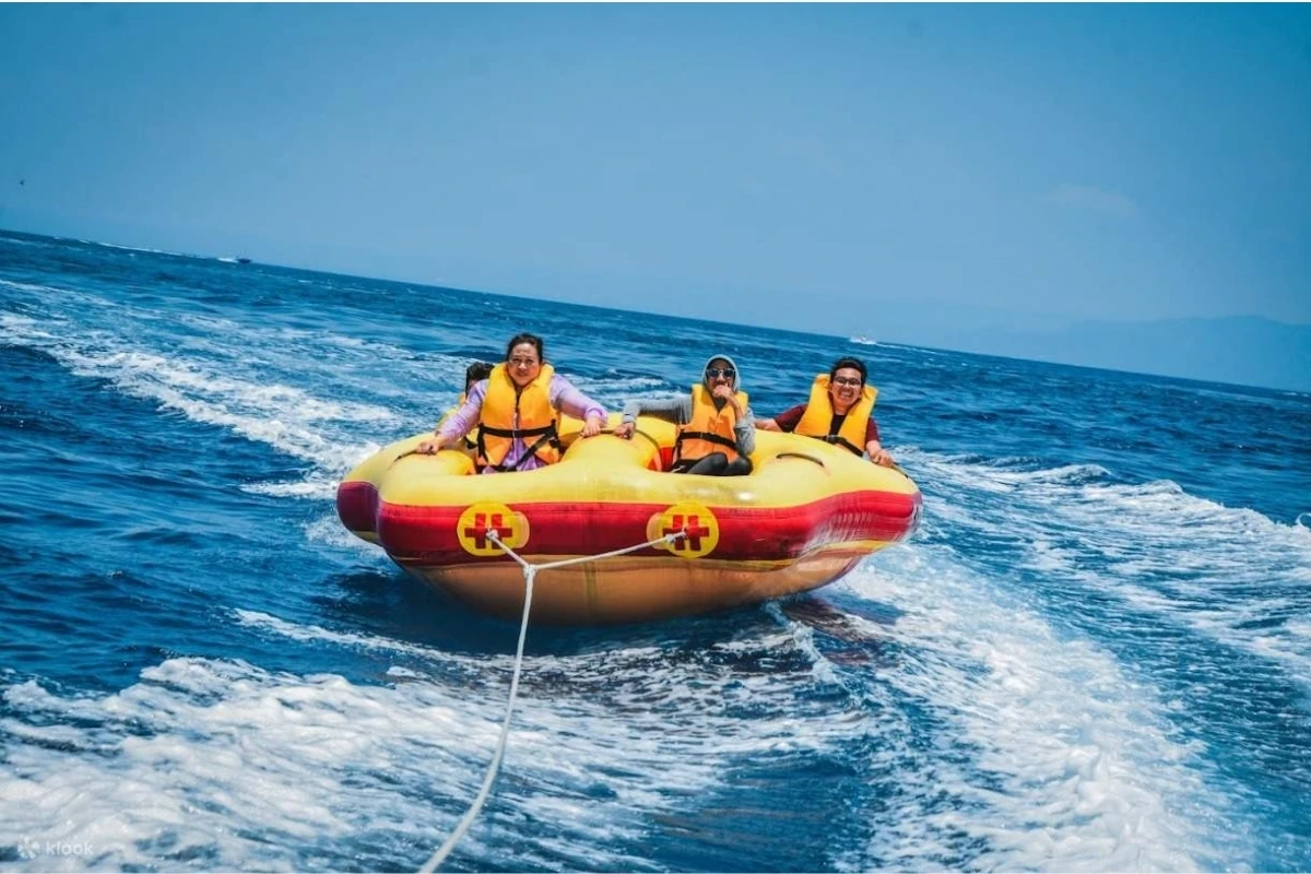 watersport rolling donut